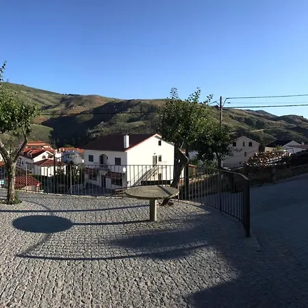 Apartamento Miradouros Da Aldeia Sabugueiro (Guarda)