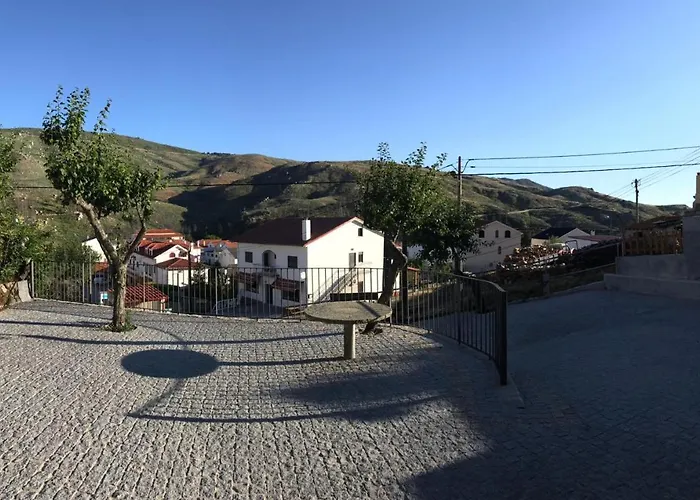 Apartamento Miradouros Da Aldeia Sabugueiro (Guarda)