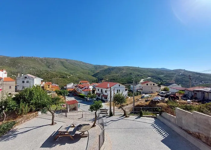 Miradouros Da Aldeia Apartman Sabugueiro